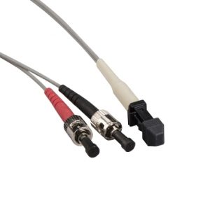 SE Ethernet ConneXium optički kabl  1 MT-RJ konektor  1 SC konektor  5 m