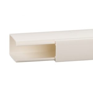 SE Ultra  minijaturna distributivna kanalica  25 x 40 mm  PVC  bela  2 m