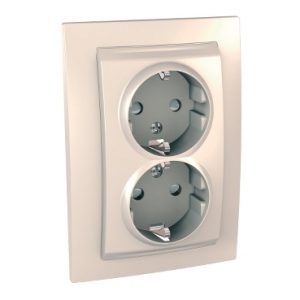 SE Unica  2 kompletne utičnice  2P+E DE  2 m  krem