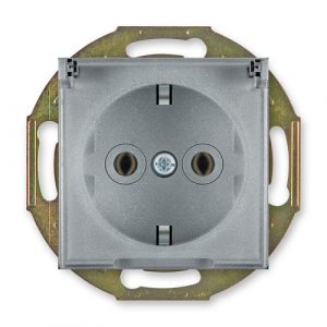 PRESTIGE Mehanizam priključnice dvopolne  sa porcelanskim telom i poklopcem  srebrni blok