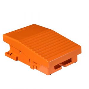 SE jednostruki nožni prekidač - IP66 - bez poklopca - metalni- narandž.-2 NC + 2 NO